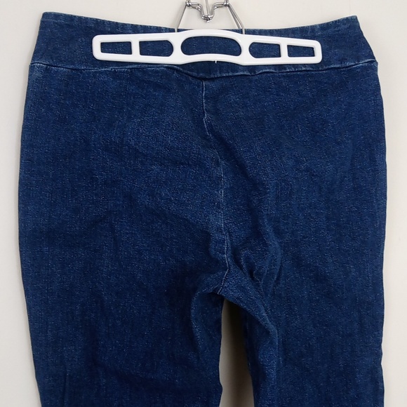 Euro Stretchy Denim Blue Jean Capri Pants - Picture 8 of 12